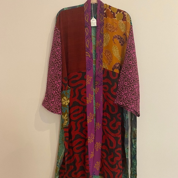 Silk Sari Robes - Picture 3 of 10